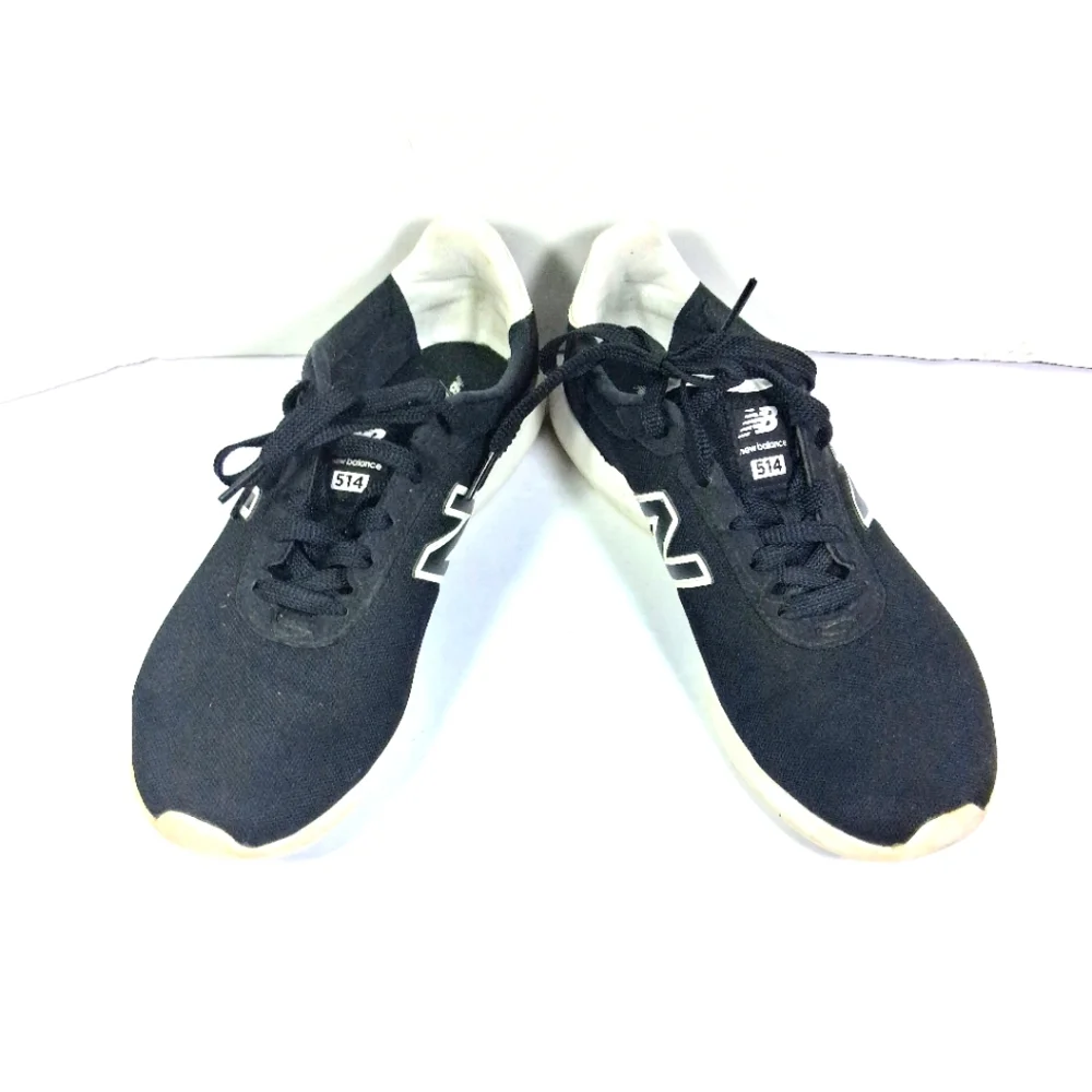 Women's 514 New Balance Size 9 Black And White Running/ Walking/ Casual Sneaker
